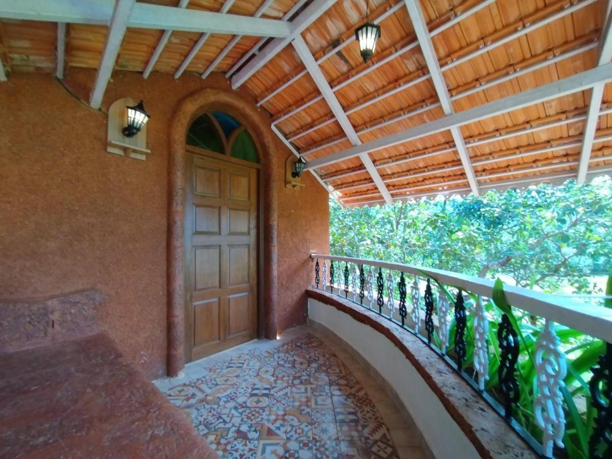 Porsu Hotel Canacona Bagian luar foto