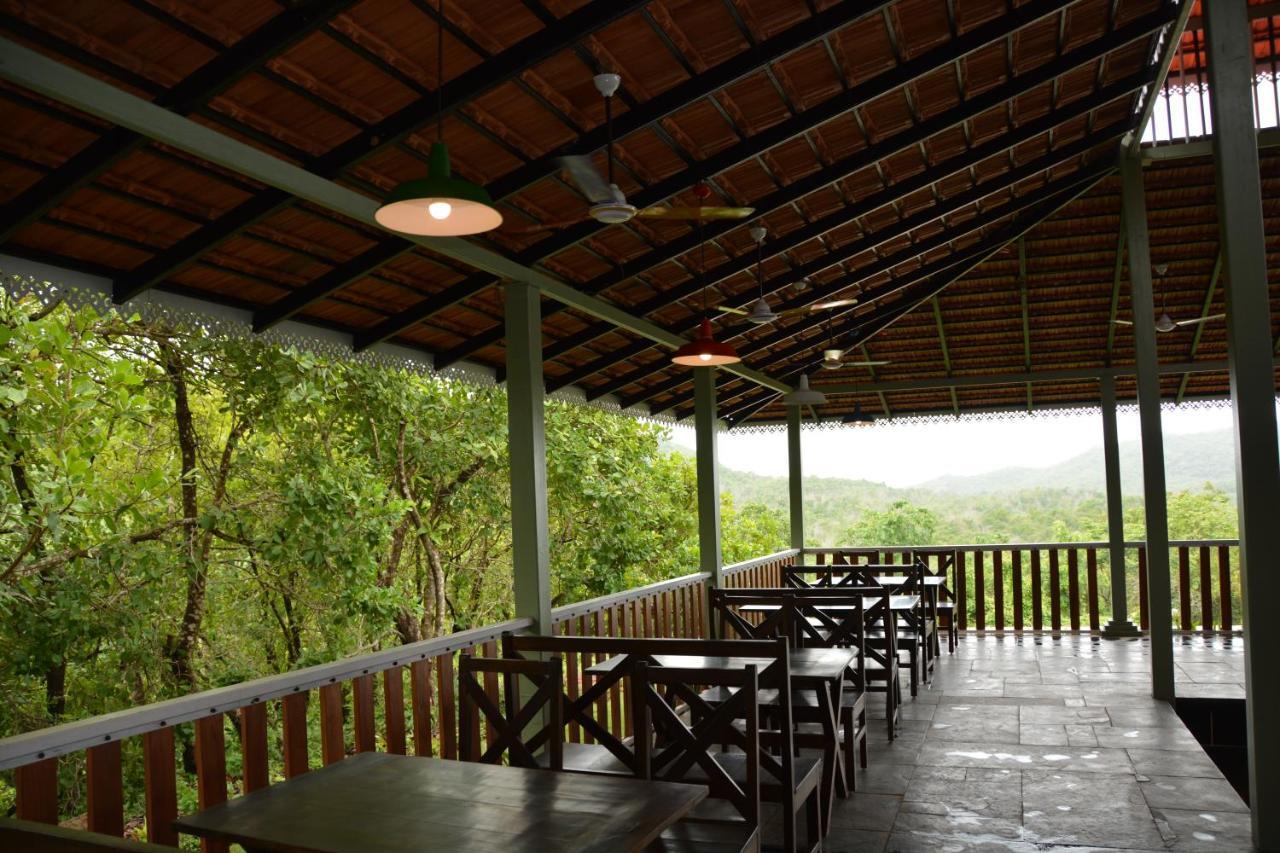 Porsu Hotel Canacona Bagian luar foto