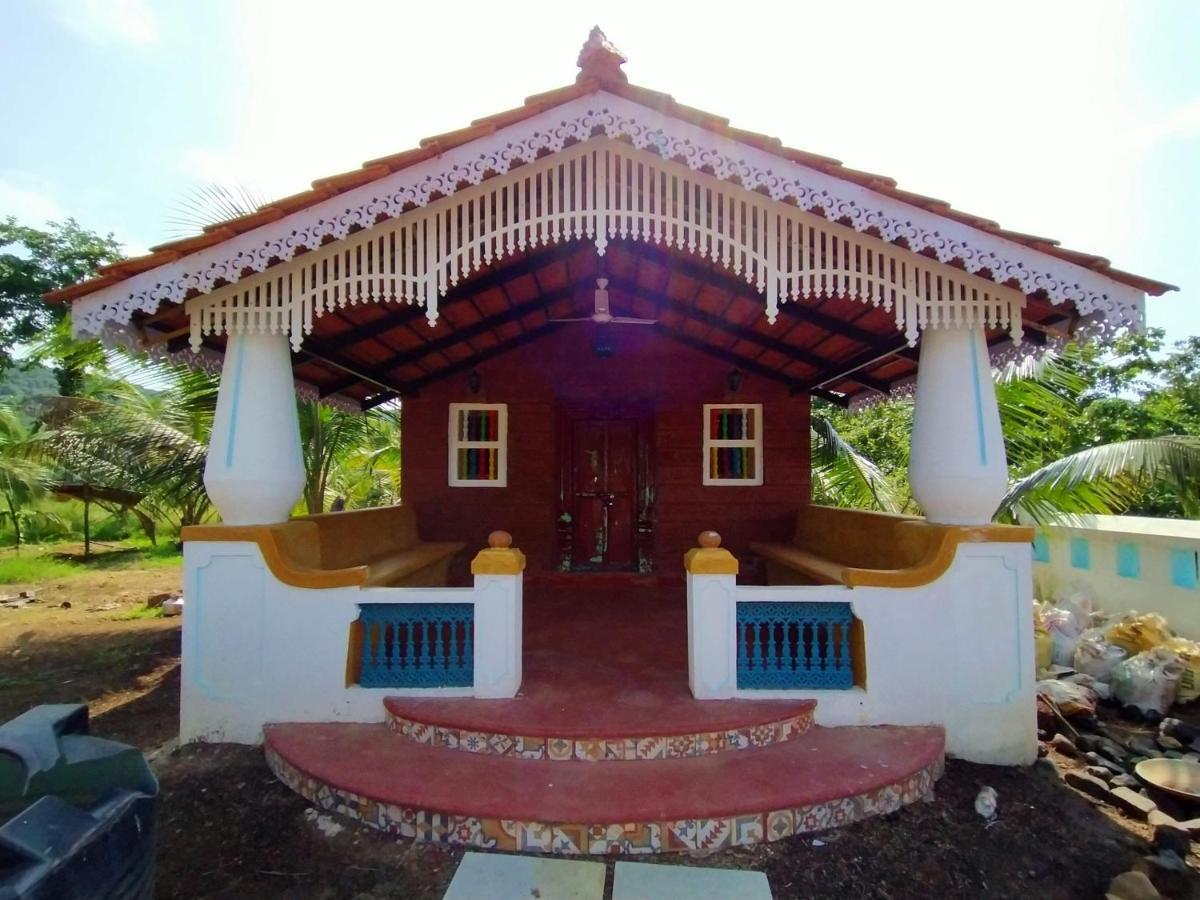Porsu Hotel Canacona Bagian luar foto