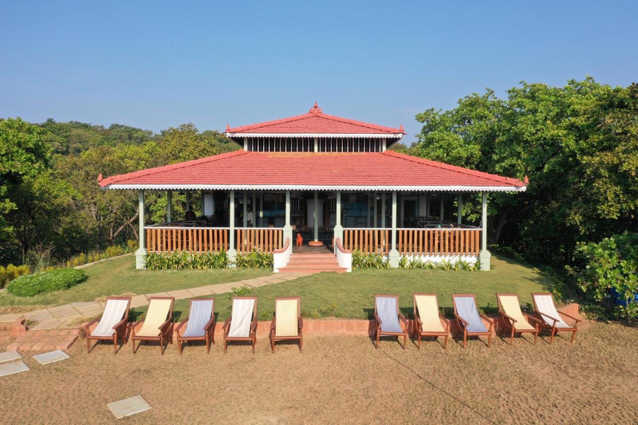 Porsu Hotel Canacona Bagian luar foto